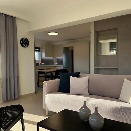 M P A Luxury Άγιος Νικόλαος
